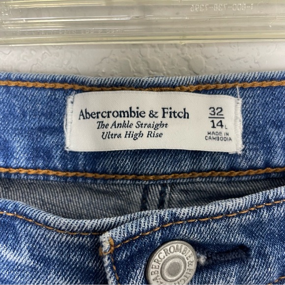 Abercrombie & Fitch Ankle Straight Ultra High Rise Blue Jeans Size 14 Long - Picture 4 of 10
